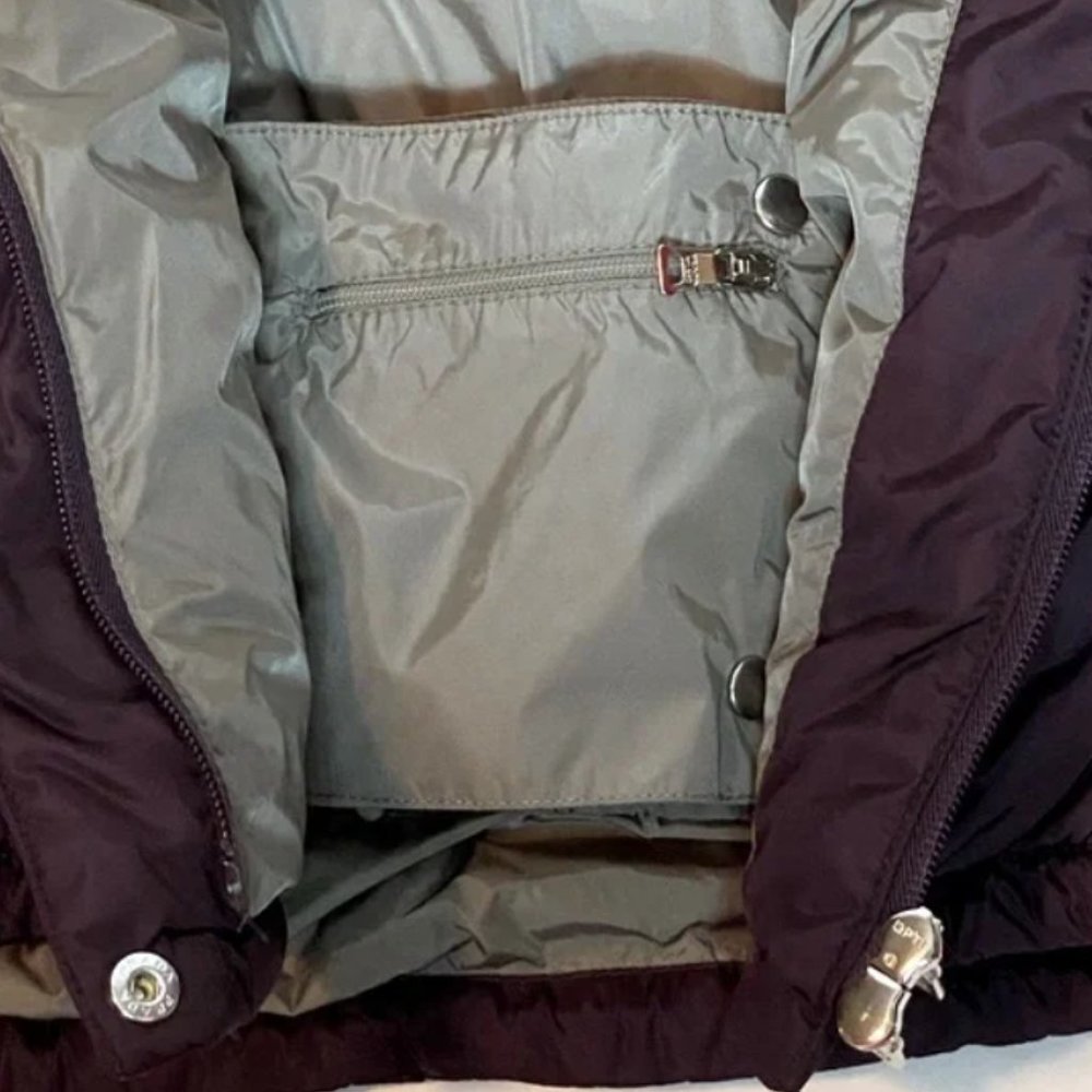 Prada Down Ski Jacket - Excellent Condition - Siz… - image 5
